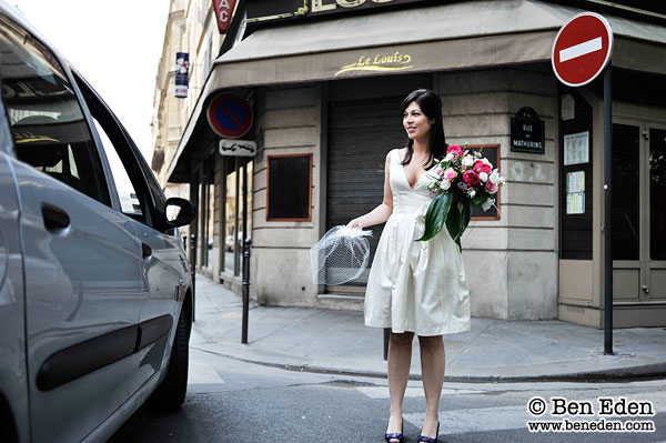American bride on a Paris street